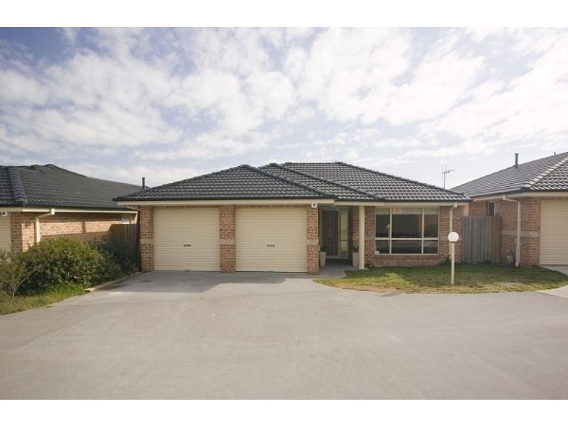 4/26 Jonsson Court, Dunlop ACT 2615