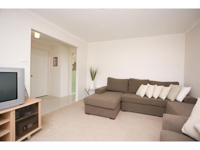 4/26 Jonsson Court, Dunlop ACT 2615