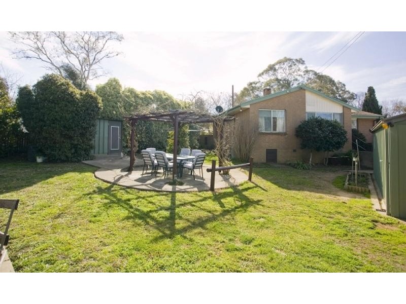 16 Brooks Street, Macquarie ACT 2614