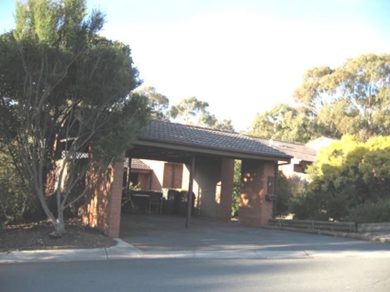 24 BOURNE STREET, Cook ACT 2614