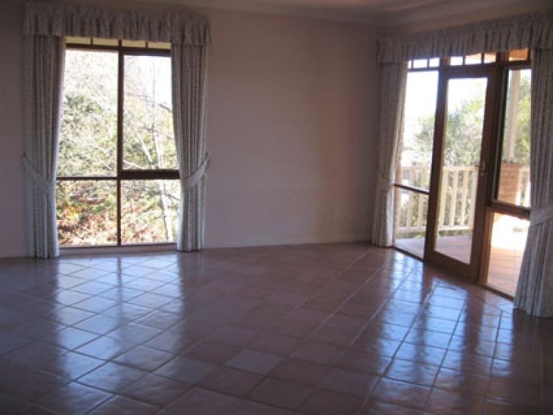 14 Cobbett Place, Bruce ACT 2617