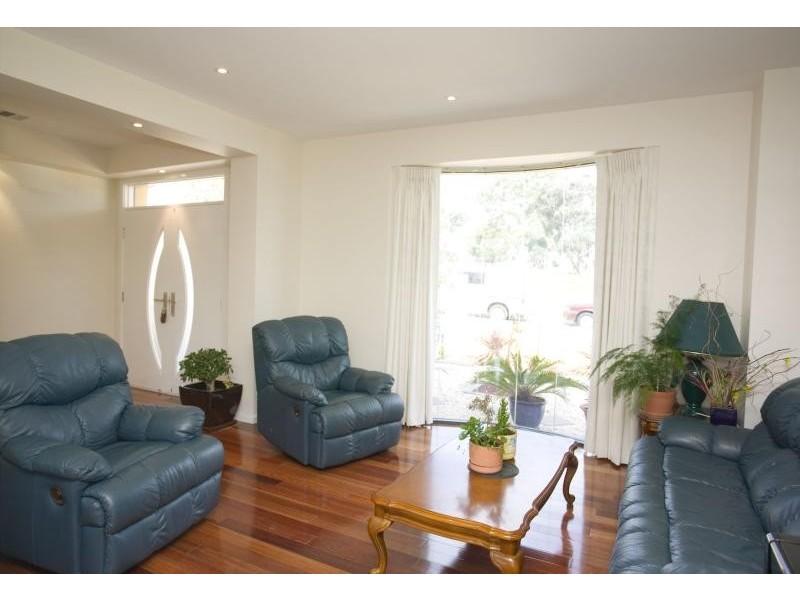 307 GUNDAROO DRIVE, Gungahlin ACT 2912