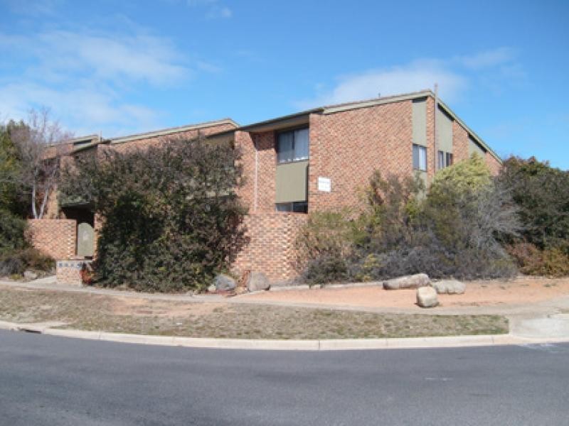 13/48 DALLEY CRESENT, Latham ACT 2615