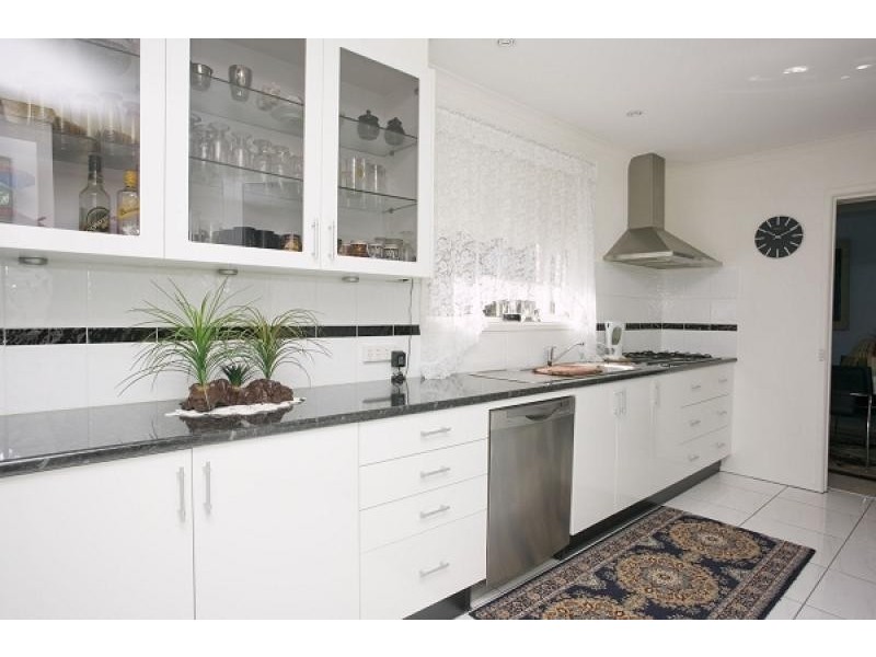 16 Real Place, Latham ACT 2615