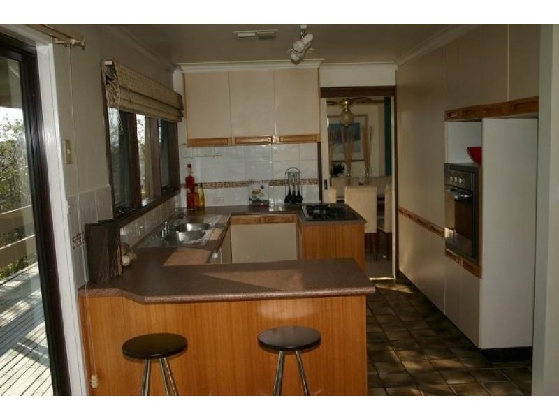 14 Barrett Street, Macgregor ACT 2615