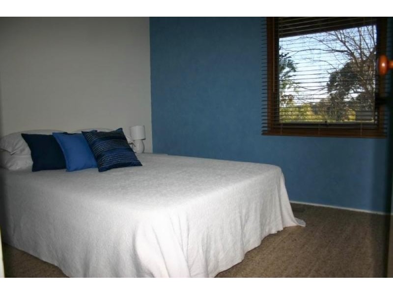 14 Barrett Street, Macgregor ACT 2615