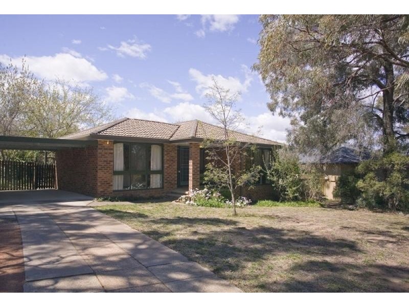 10 MacDonald Place, Spence ACT 2615
