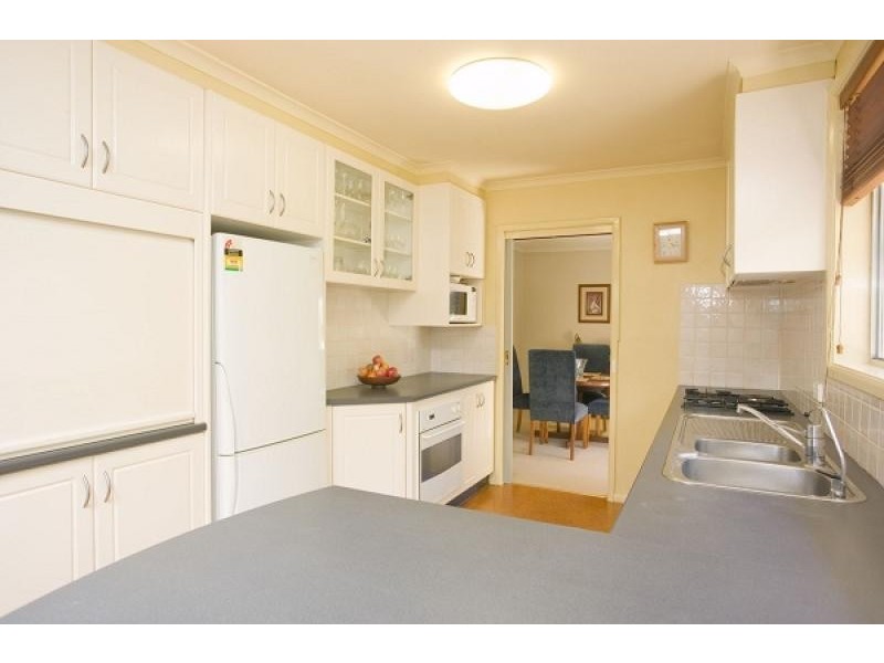 10 MacDonald Place, Spence ACT 2615