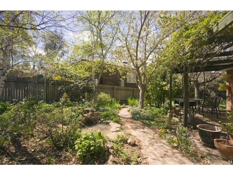 10 MacDonald Place, Spence ACT 2615