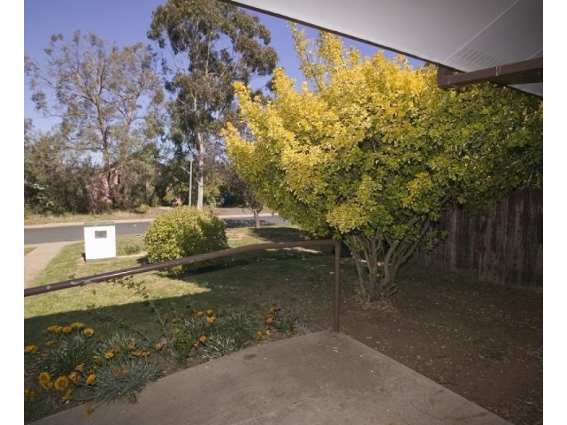 21 Euroka Street, Narrabundah ACT 2604