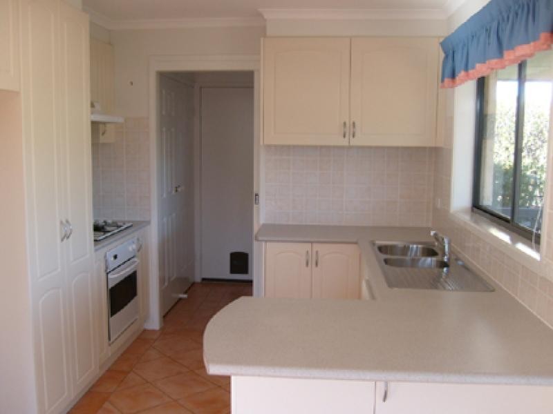 34 Kangaroo Close, Nicholls ACT 2913