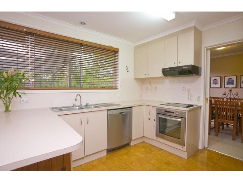 36 Cleland Street, Latham ACT 2615