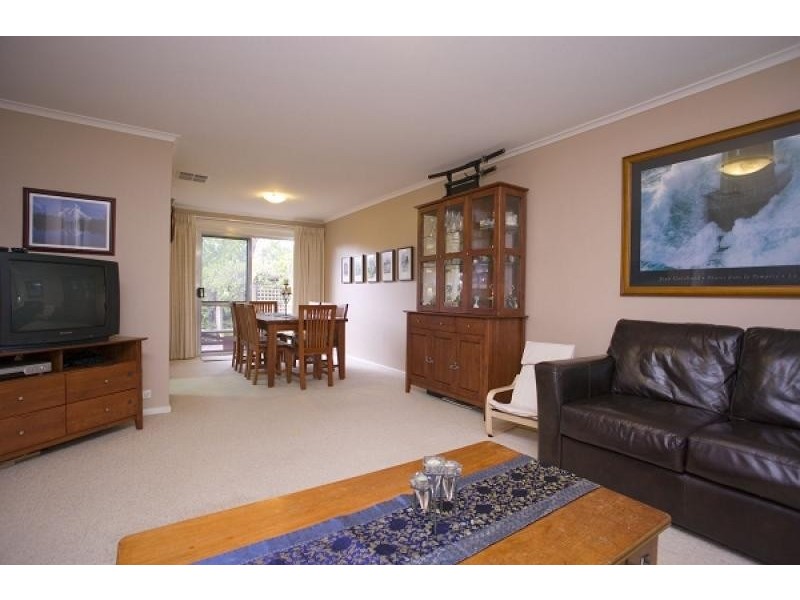 36 Cleland Street, Latham ACT 2615