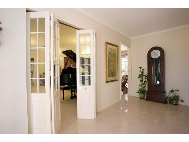 5 Bindaga Street, Aranda ACT 2614