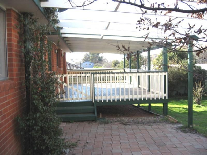 32 Pickworth Street, Holt ACT 2615