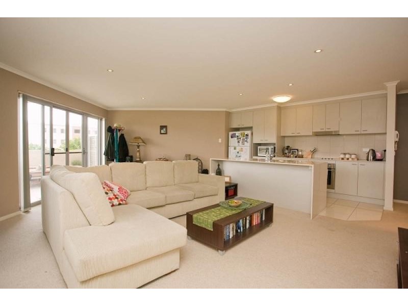 1/20 Beissel Street, Belconnen ACT 2617