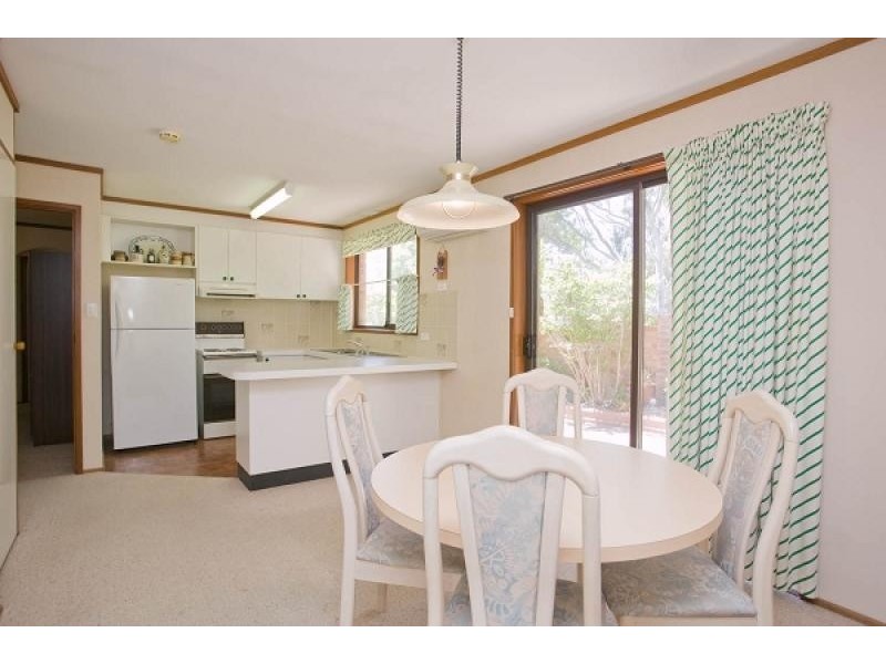 2/48 Dalley Crescent, Onslow Court, Latham ACT 2615