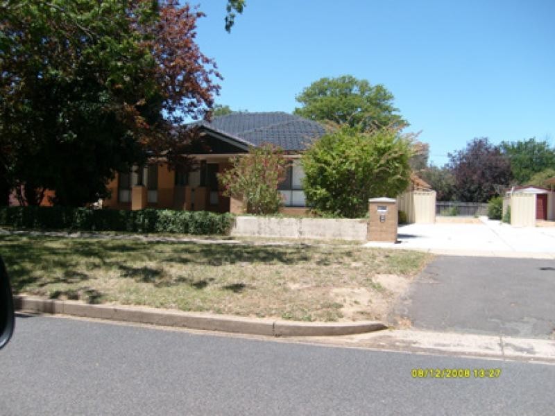 6 Hackett Gardens, Turner ACT 2612