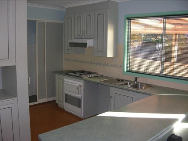 64 Burn Street, Downer ACT 2602