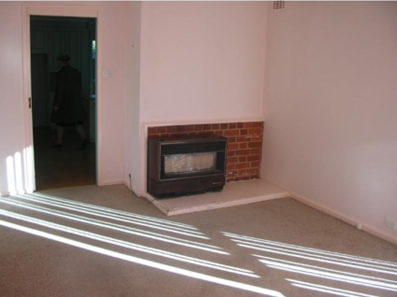 64 Burn Street, Downer ACT 2602