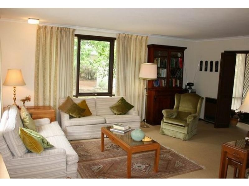 26 McLachlan Crescent, Weetangera ACT 2614