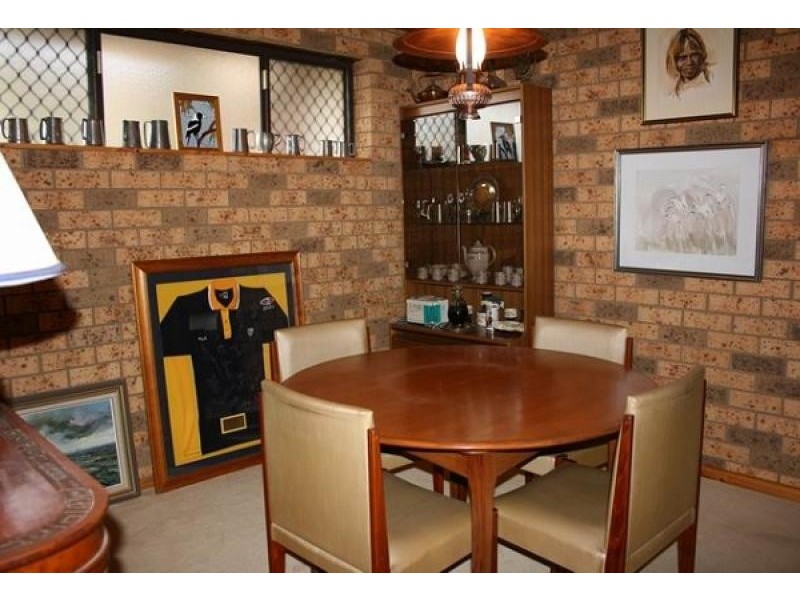 10 Beaurepaire Crescent, Holt ACT 2615