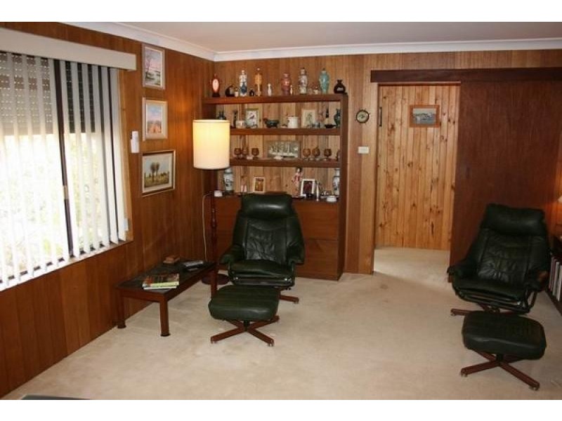 10 Beaurepaire Crescent, Holt ACT 2615