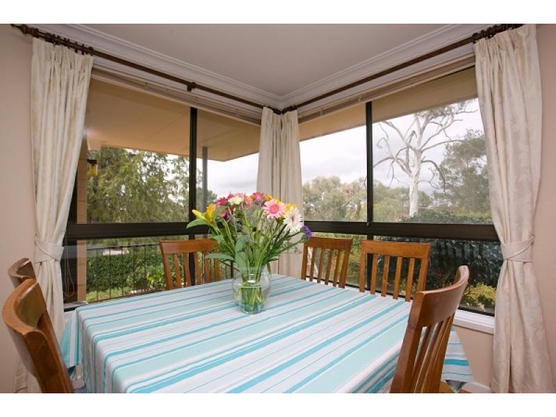 23 Hensman Street, Latham ACT 2615
