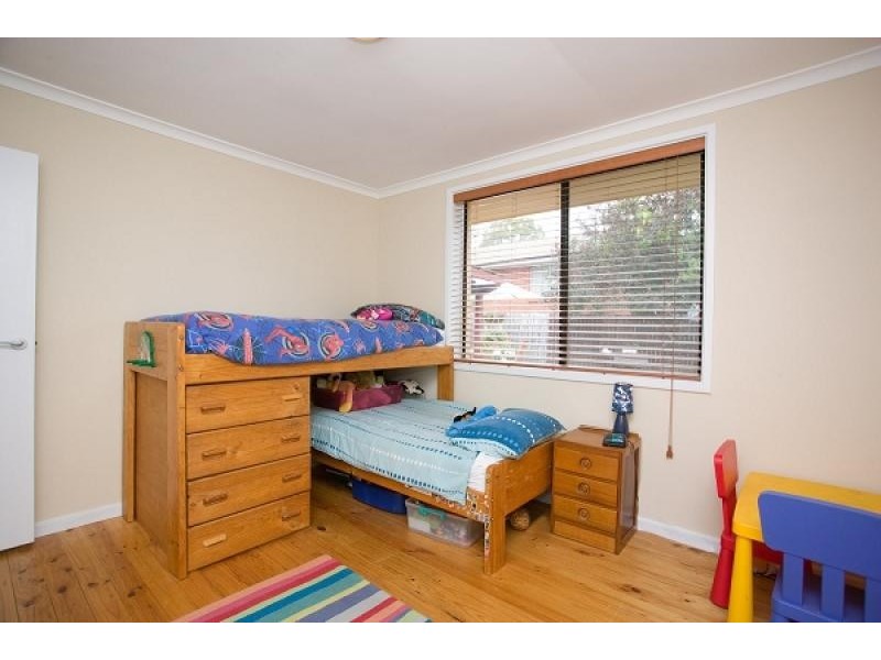 23 Hensman Street, Latham ACT 2615