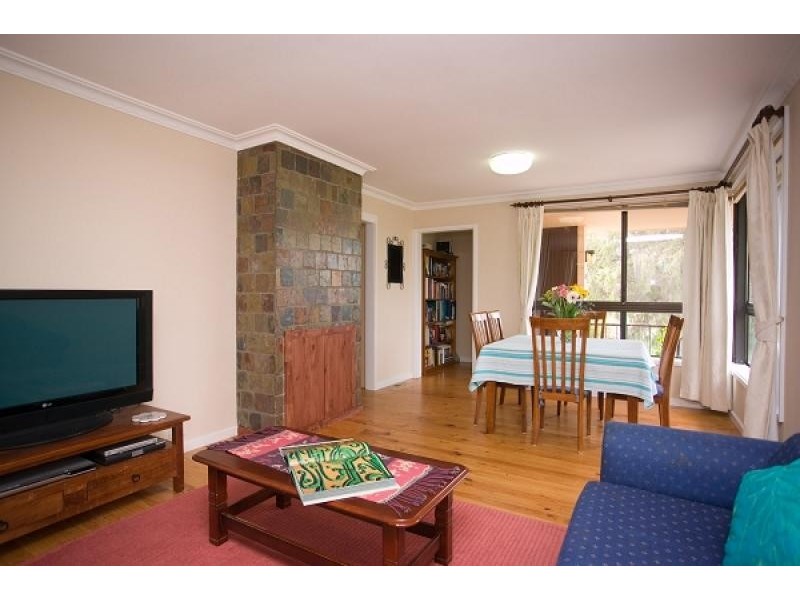 23 Hensman Street, Latham ACT 2615