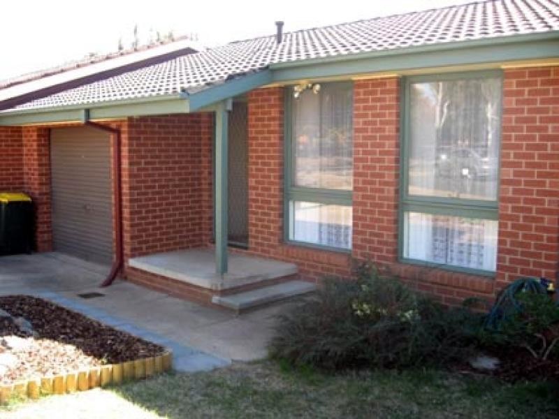 10 Burdon Place, Holt ACT 2615