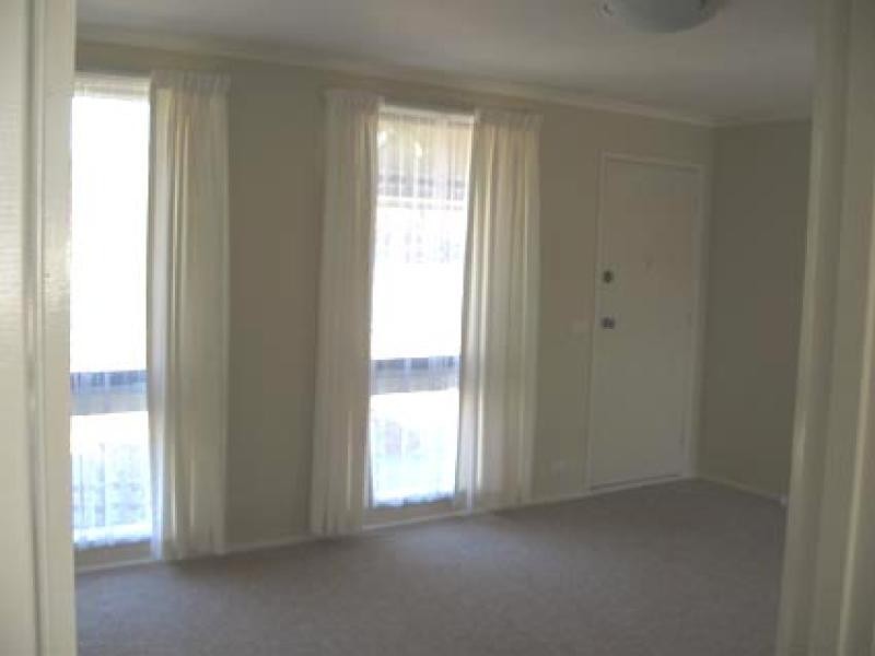 10 Burdon Place, Holt ACT 2615
