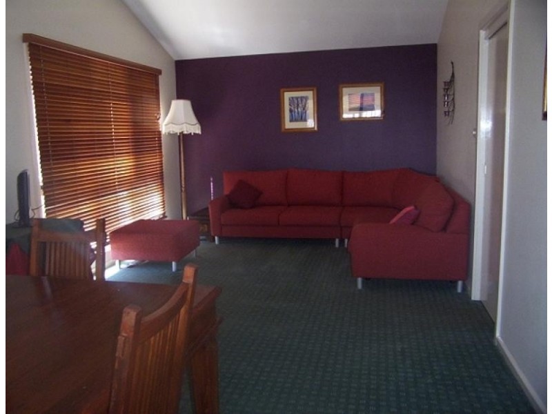 18 Parer Place, Scullin ACT 2614