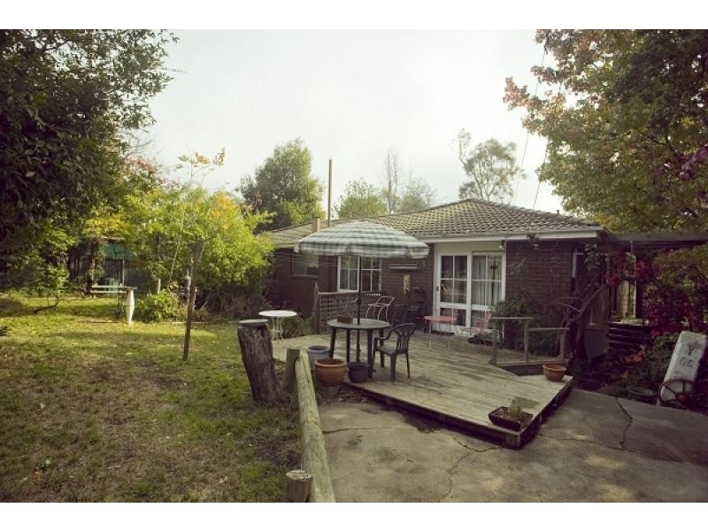 82 Bandjalong Crescent, Aranda ACT 2614