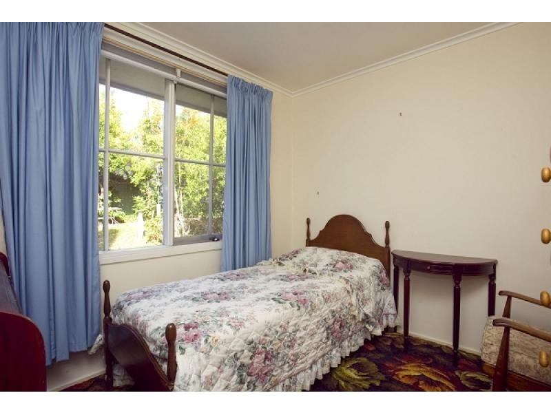 82 Bandjalong Crescent, Aranda ACT 2614