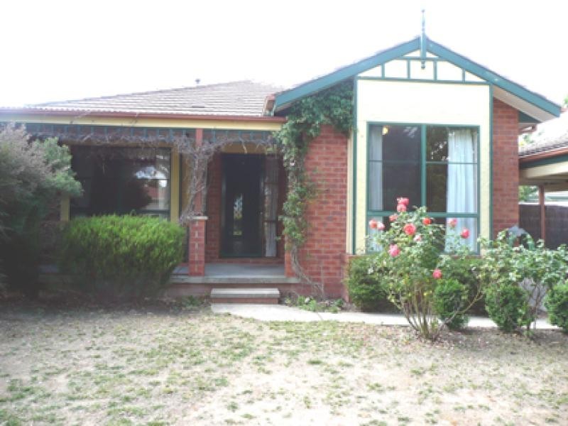 4 Beela Place, Ngunnawal ACT 2913