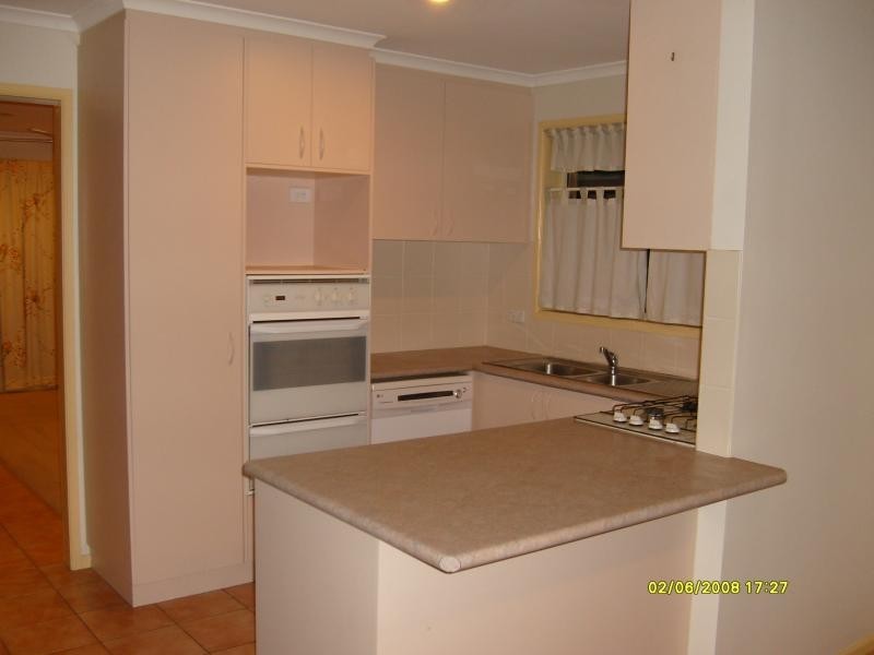 10 Hobday Place, Dunlop ACT 2615