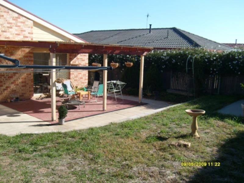 10 Hobday Place, Dunlop ACT 2615