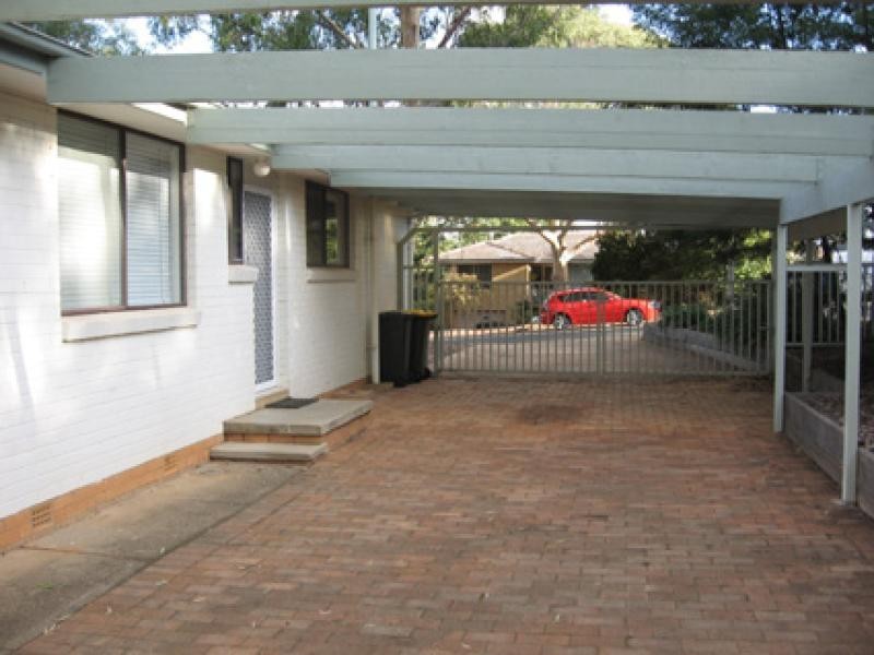33 Erskine Street, Macquarie ACT 2614