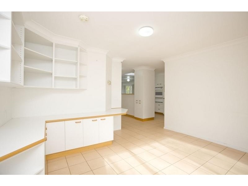 6 GRYLLS CRESCENT, Cook ACT 2614