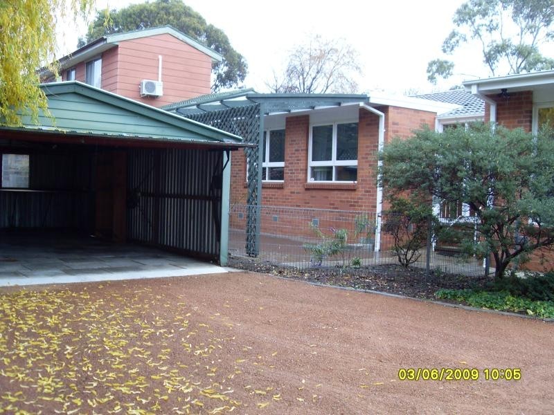 29 Molloy Crescent, Cook ACT 2614