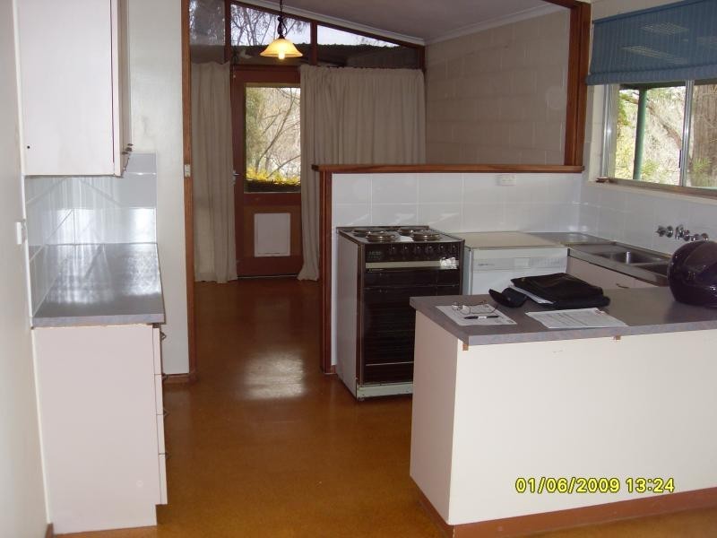 15 Mathieson Crescent, Weetangera ACT 2614