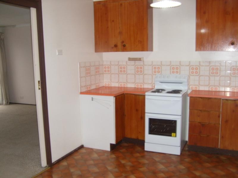 11 Moorhead Place, Latham ACT 2615