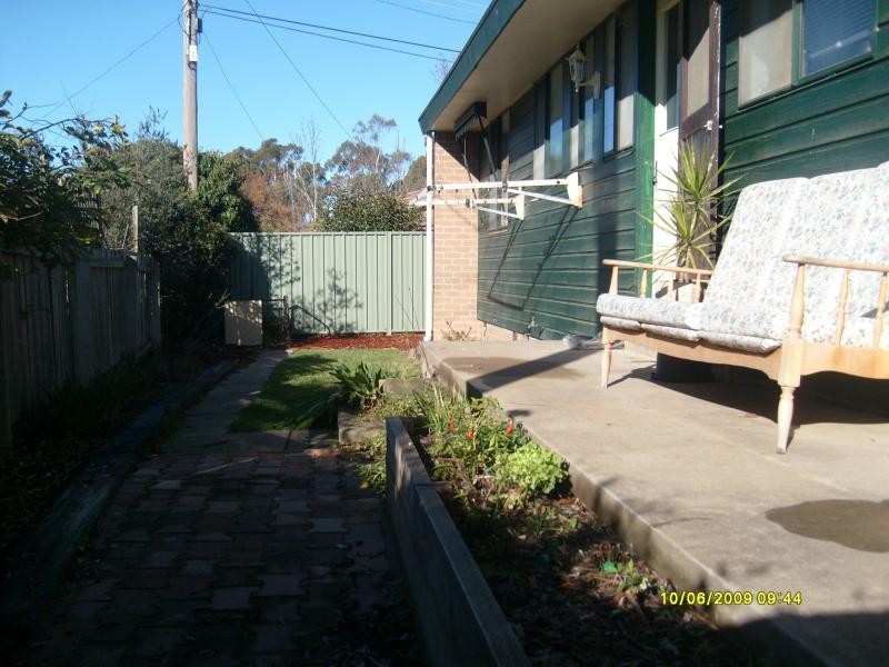 8 Gething Place, Macgregor ACT 2615