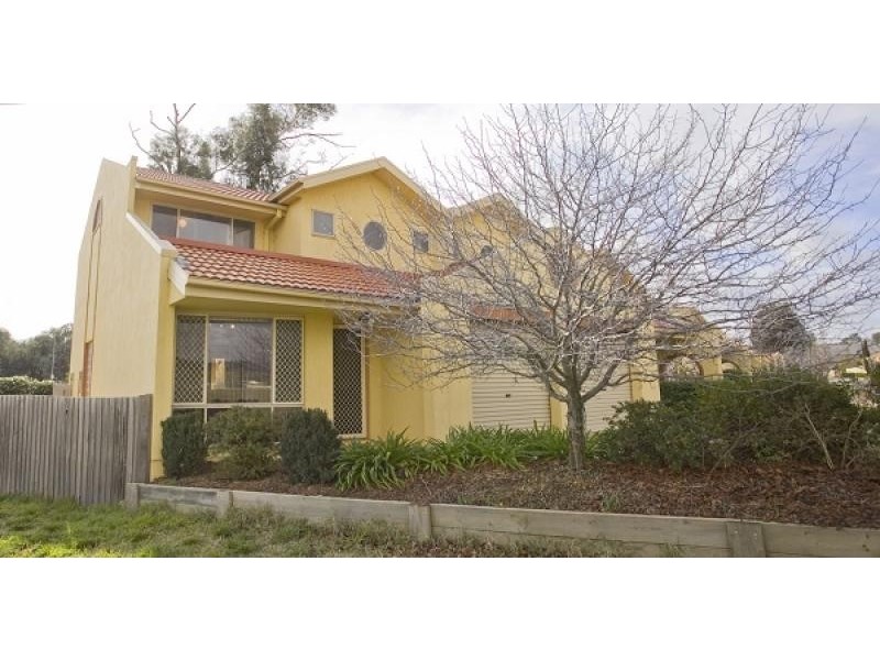 Unit 1, 10 Federal Highway, Watson ACT 2602