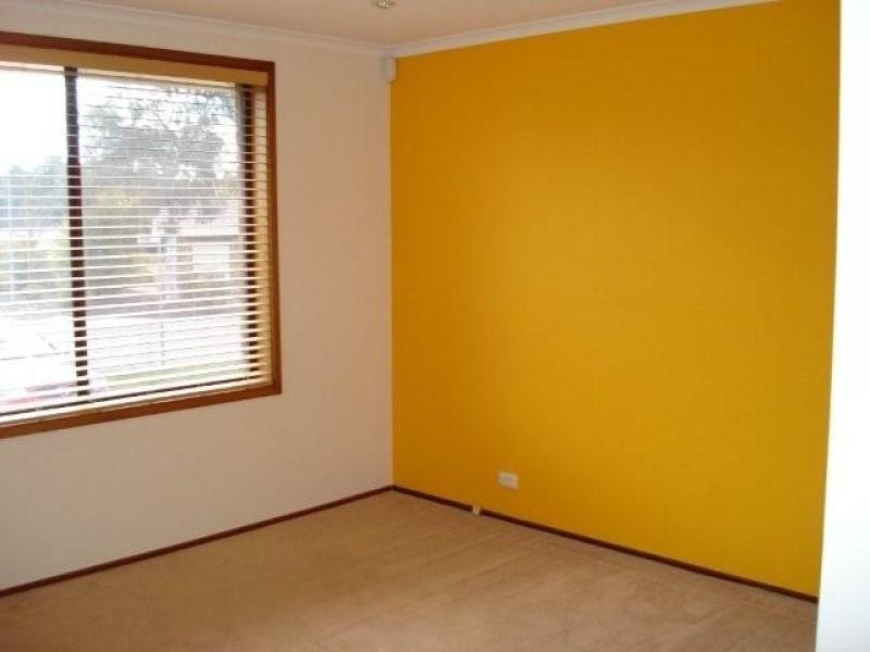 24 Herron Crescent, Latham ACT 2615