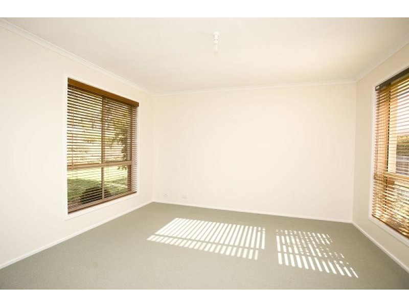 19 Gurrang Avenue, Ngunnawal ACT 2913