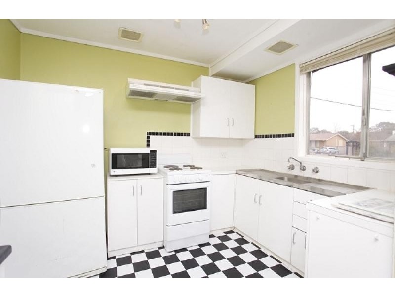 5 Milford Street, Latham ACT 2615