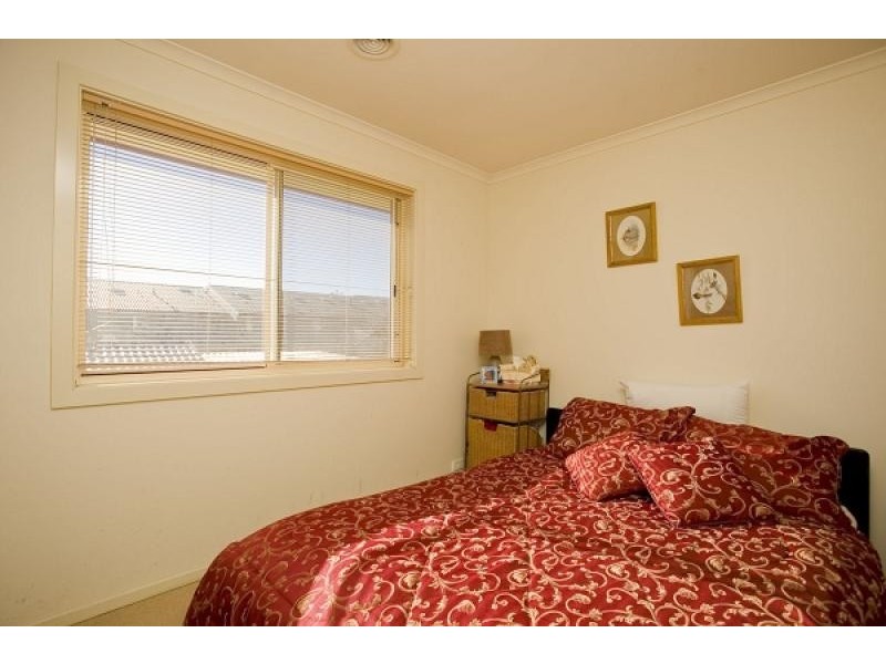 4/21 Aspinall Street, Watson ACT 2602