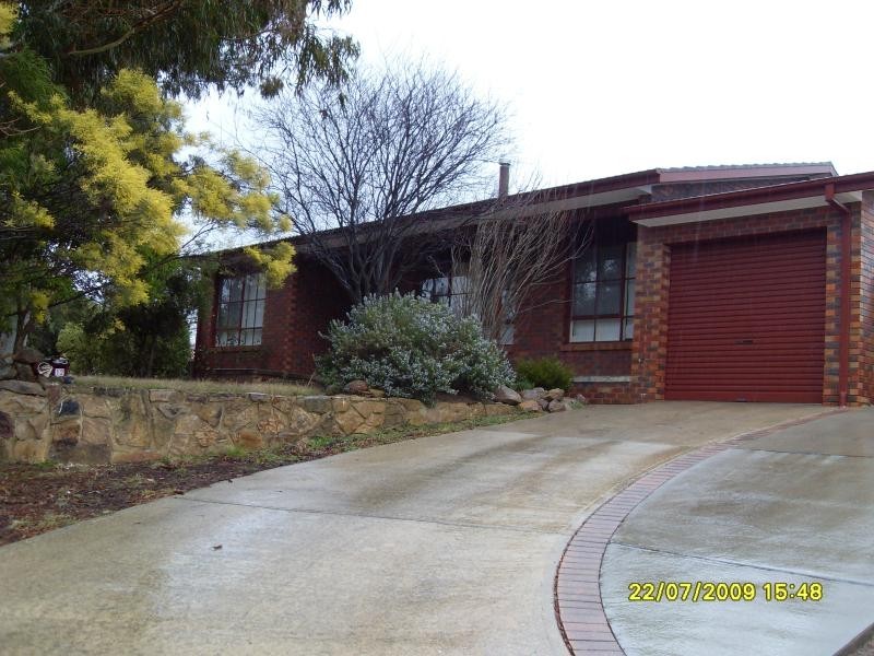 12 Shellshear Place, Florey ACT 2615